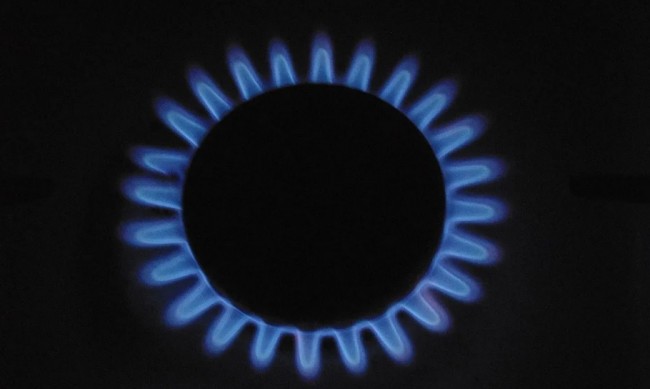 КЕВР: С 8% по-евтин ще е природният газ за април