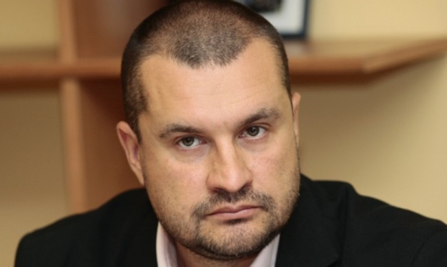 Методиев: Състави ли се правителство, то ще бъде сваляно от президента