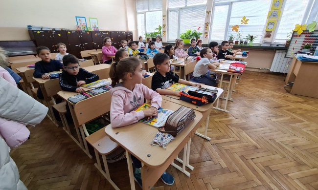 Започва електронният прием на ученици в първи клас в Русенско