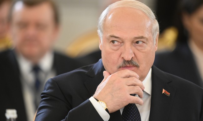 Лукашенко e в критично състояние в болница в Москва? 