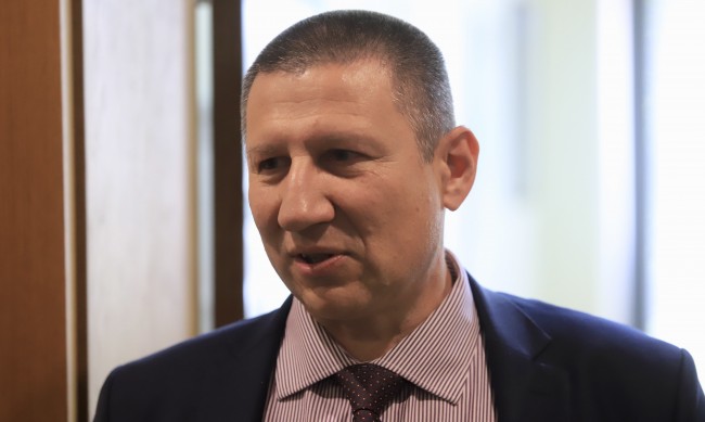 Сарафов: Господин Гешев стана нетърпим за прокуратурата