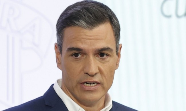 Испанският премиер свиква предсрочни избори през юли