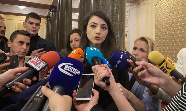 Бориславова: Не можем да продължаваме с това безвремие