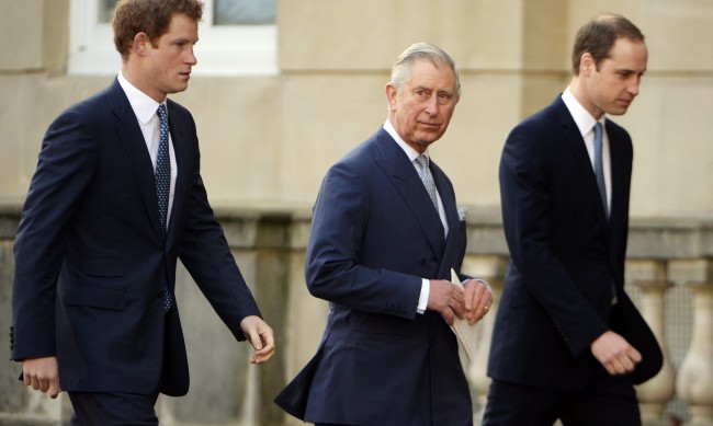Семейството на принц Хари остава без охрана, докато е във Великобритания 