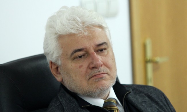 Проф. Киров: Прокуратурата е дълбоко нагазила в политиката