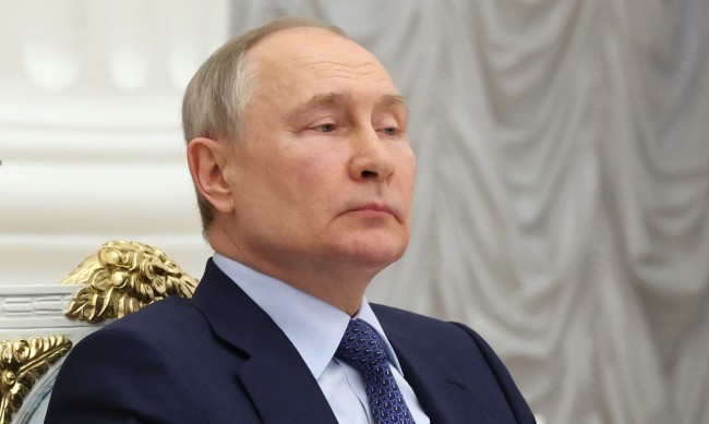РЮА отказва домакинство на БРИКС заради Путин?