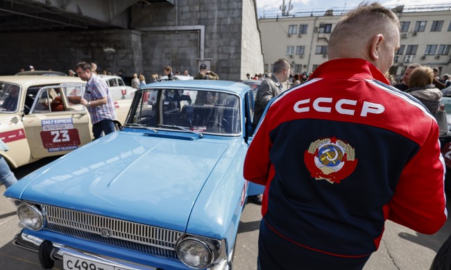 Русия връща автомобилите Волга