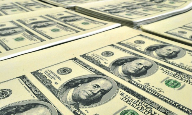 В Турция конфискуваха фалшиви долари на стойност 1 млрд.