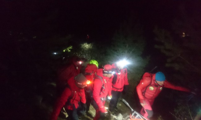 Спасиха мъж със счупен глезен под връх Синаница