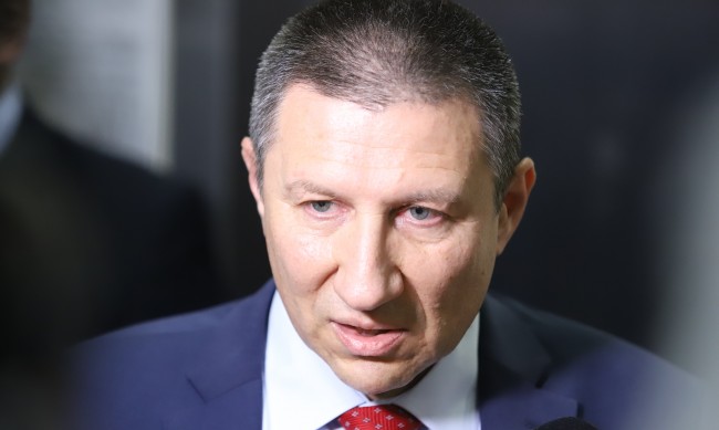 Сарафов поиска оставката и на районния прокурор на София