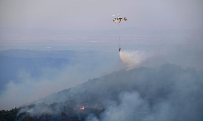 13-и ден огън: В Еврос избухнаха 47 нови горски пожара