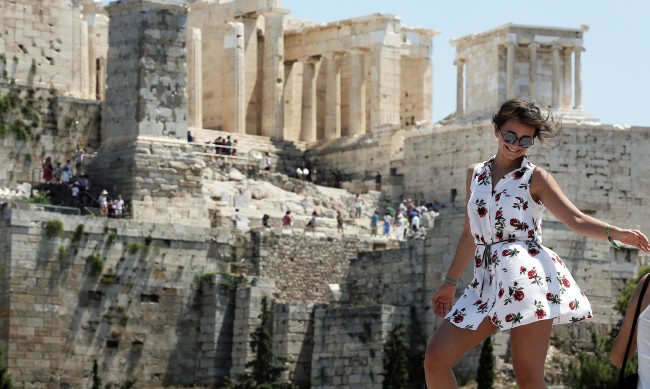 Гърция с нови правила за Акропола