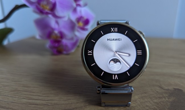 Huawei Watch GT 4 – за дамите, които търсят елегантен умен часовник за всеки ден