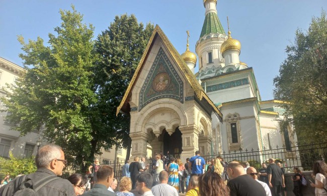 Агенцията по вписванията: Руската църква е на руското посолство