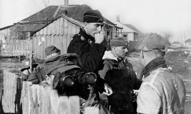Случаят "Хунка" в Канада отново събуди въпроса за нацисткото минало на Украйна