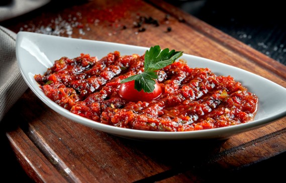Рецептата Dnes:  Езме - разядка с домати и чушки