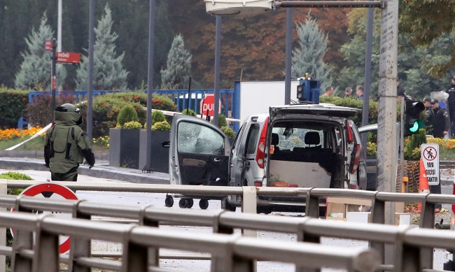 9,7 кг експлозив намерени на мястото на атентата в Анкара