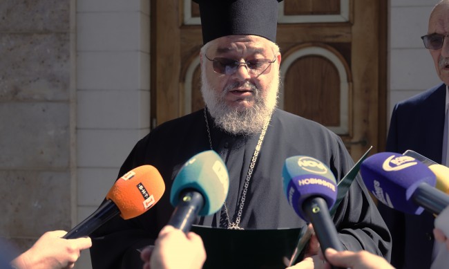 БПЦ не може да отвори Руската църква, но се надява 
