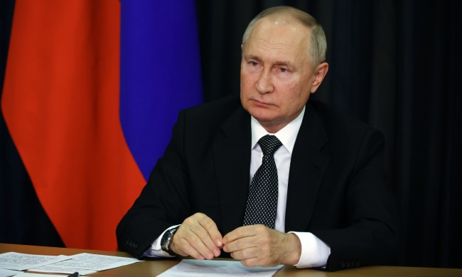 Путин се обърна към Запада: Не се месете в изборите! 