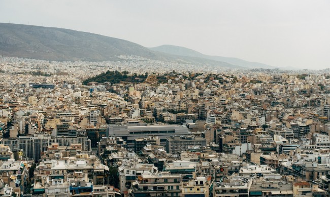 Измамници плашат чужденците в Атина с фалшиво нашествие от дървеници 