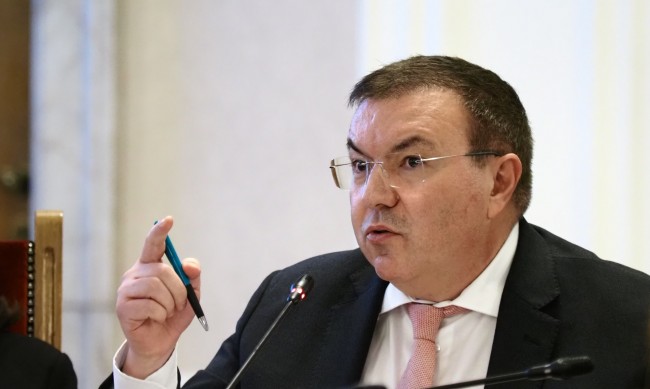 Ангелов: Хинков не се справя, след ротацията няма да е министър