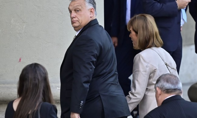 Орбан търси съмишленици в САЩ за спиране на помощта за Украйна