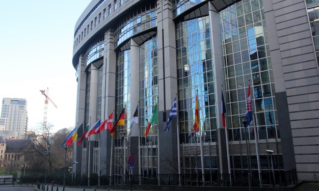 Брюксел разследва обществена поръчка в България за над 1,2 млрд. лева