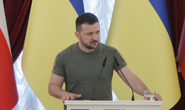 Зеленски: Войната ще свърши, но няма да позволим Украйна да свърши