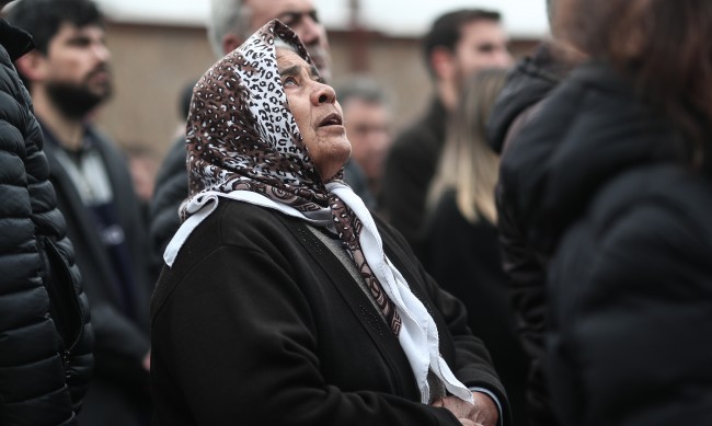 4,8 по Рихтер в турски град извади хората навън