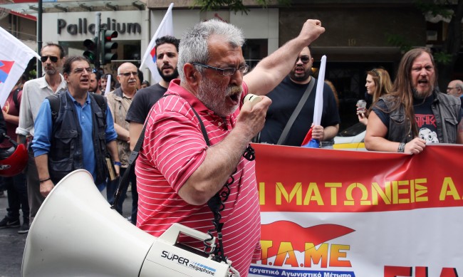 В Гърция 24 часа без новини, журналистите стачкуват за заплати