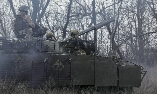 WSJ: Украйна губи шансове да си върне териториите, може да се лиши от още