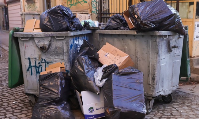 Еко: Общините ще ни зачисляват торби за боклук