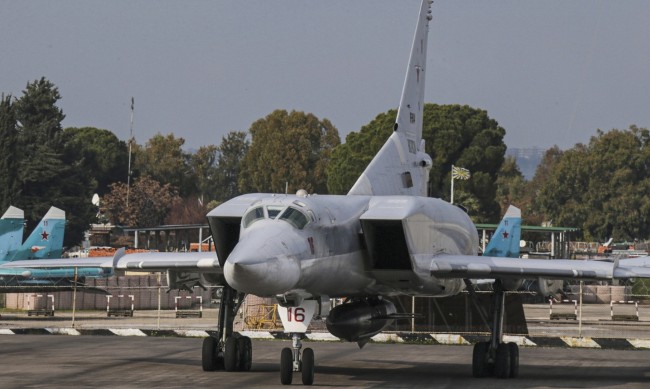 Руски бомбардировач Ту-22М3 се разби край Ставропол