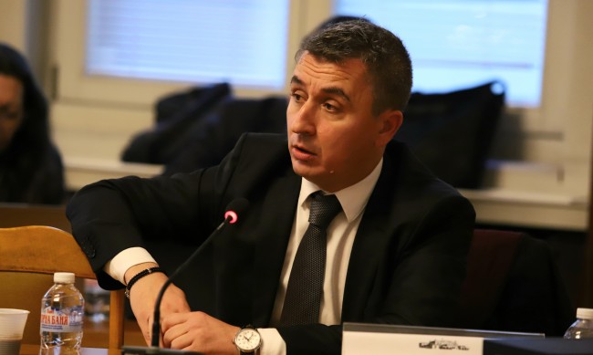 Бивш енергиен министър: "Булгаргаз" е политическа маша