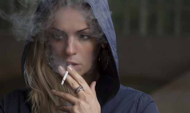 СЗО: Употребата на цигари и алкохол сред подрастващите е тревожна 