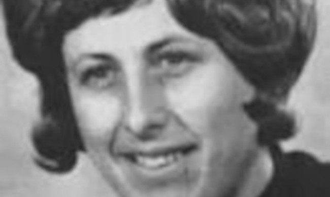 Почина Юлия Трашлиева, първата българка с медал от световно по художествена гимнастика