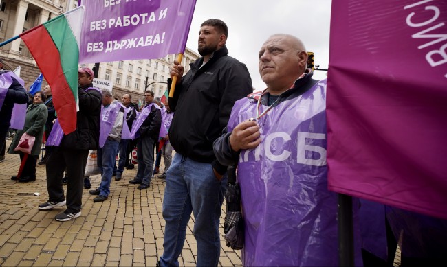 КНСБ готви протест на 20 май, темата - заплати