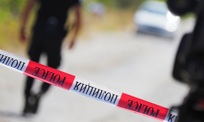 След 12 часа барикадиралия се бивш полицай в Пловдив се предаде 