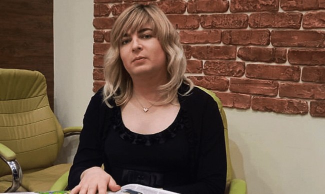 Първият транссексуален политик в Русия пак стана мъж, извини се на нацията 
