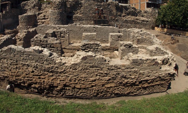 Манастир от 11 век изникна в изкопа за новата автогара в Созопол