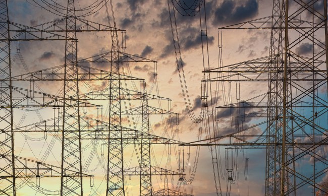 Енергиен експерт прогнозира до 5% поскъпване на тока 