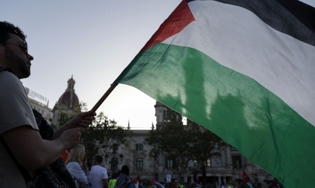 Норвегия ще признае днес Палестина като държава