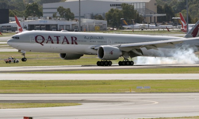 12 пътници пострадаха след турбуленция по време на полет от Катар за Ирландия