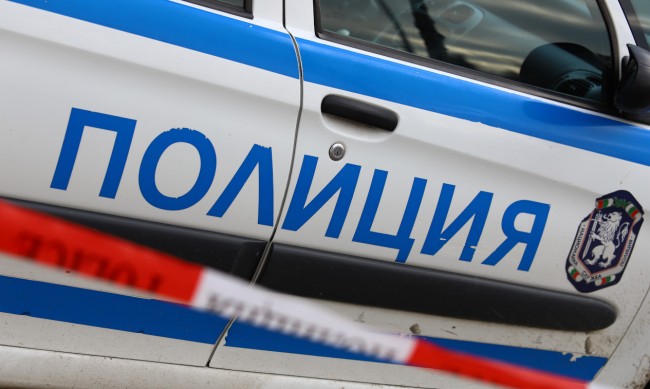 Полицията спипа дрога на два адреса в Софийско