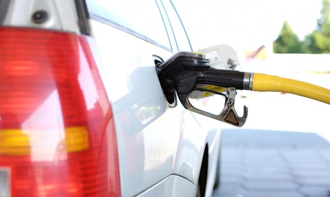 Скъпо, но био: В Германия зареждат дизели с гориво от олио
