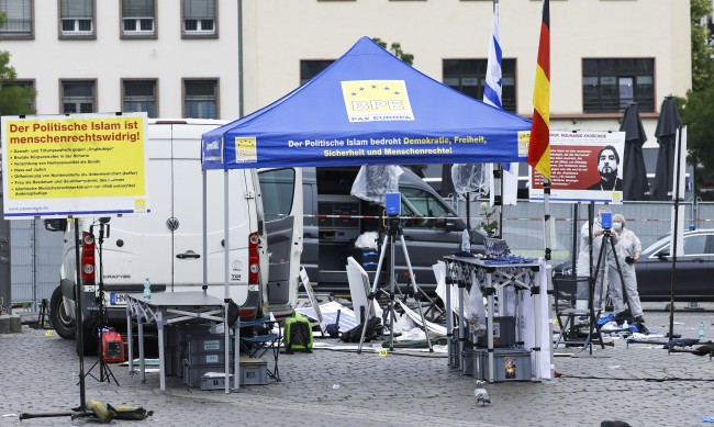 Няколко души са ранени при нападение с нож в Германия 