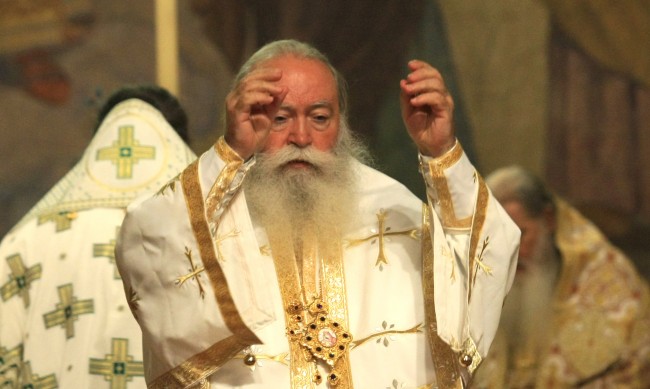 Светият синод не може да извади Николай от списъка за патриарх