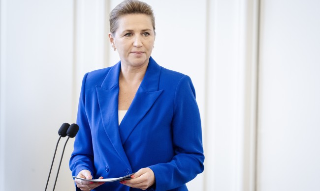 Премиерът на Дания след атаката: Натъжена и разтърсена съм 