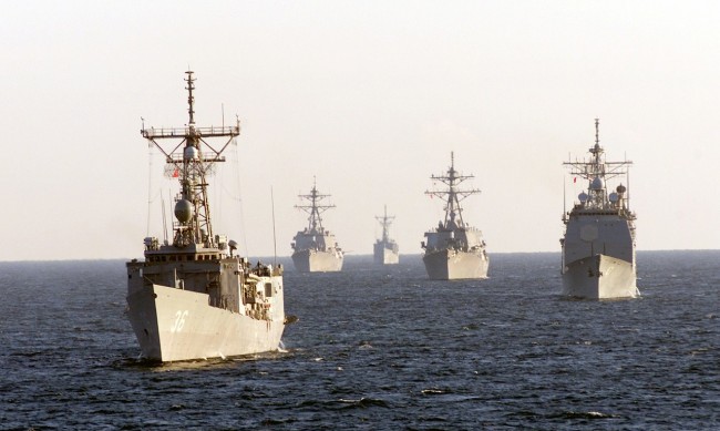 В Куба акостираха четири руски бойни кораба