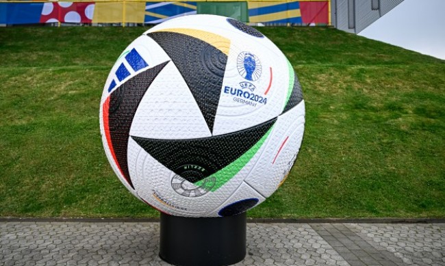 Най-горещите футболни половинки на Евро 2024